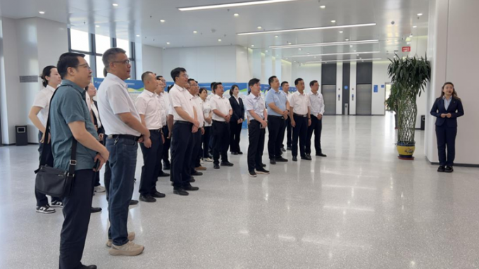 甘肃农垦集团普安康药业有限公司参观开云网页版廉洁文化作品展