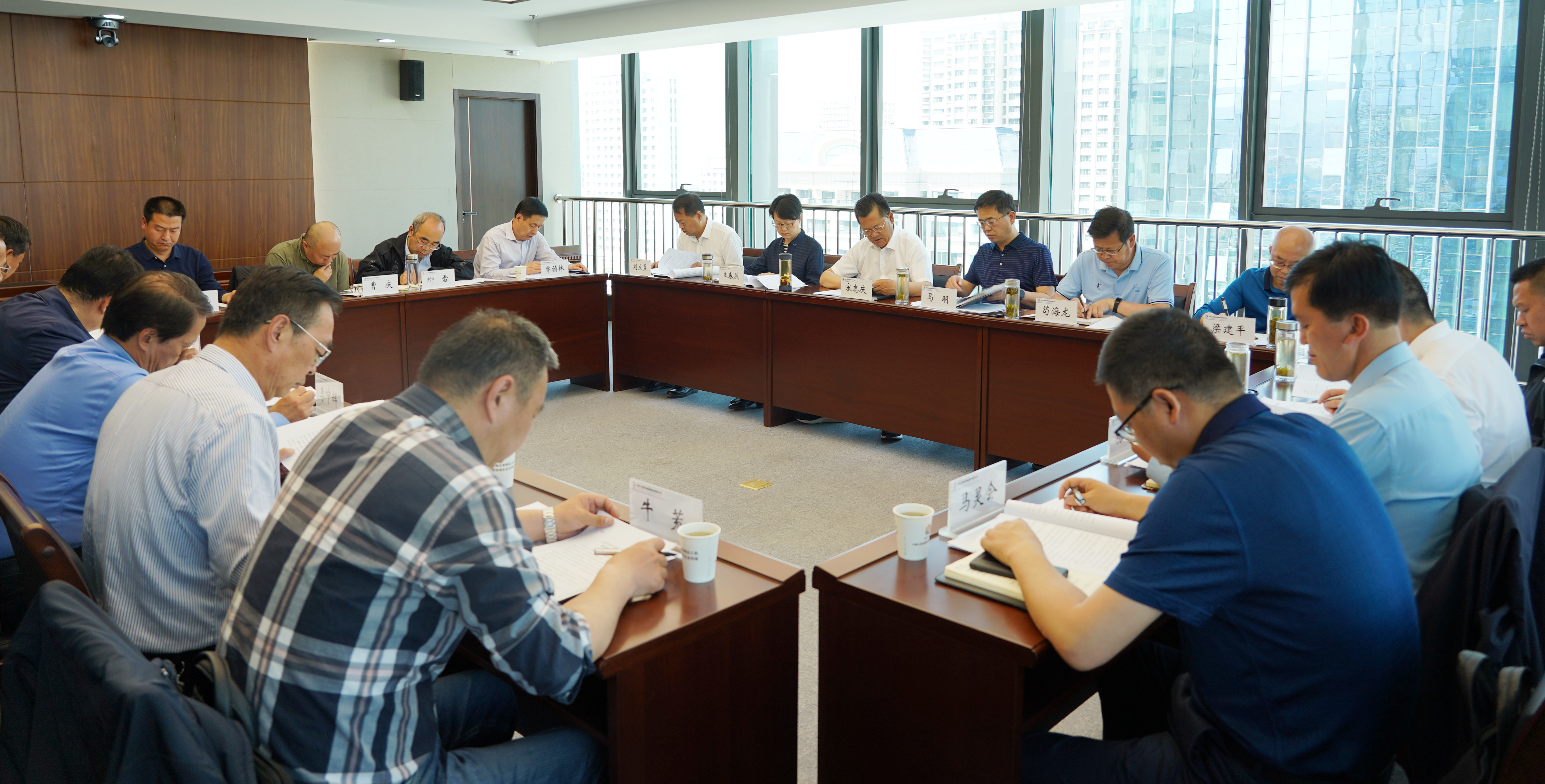 开云网页版党委召开专题会议    研究部署安全生产工作